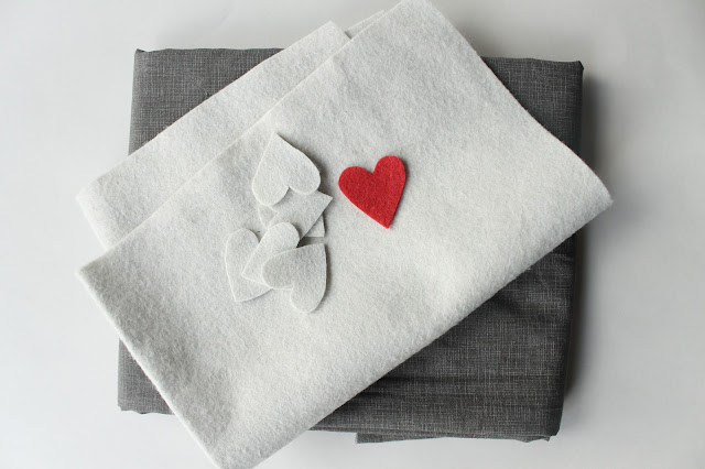 valentines day pillow tutorial from allisa jacobs