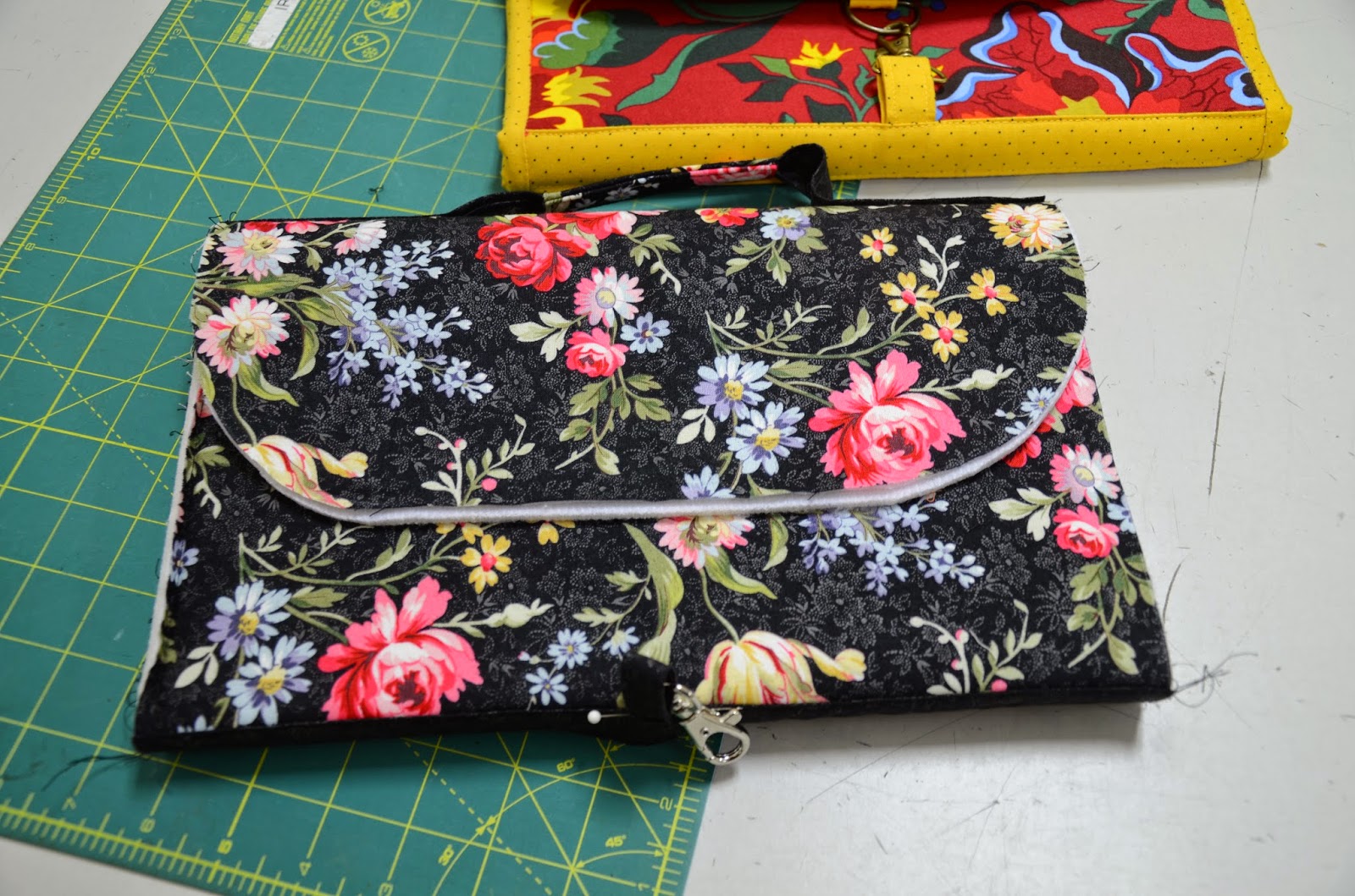 Sew'n Wild Oaks Quilting Blog: Sew'n Wild Oaks Class is in Session