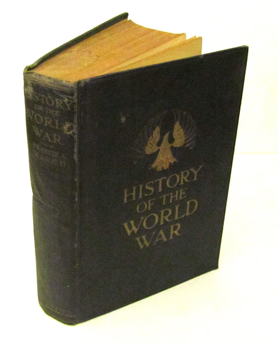 Sincerely, Sara Style & Books Gifts for History Geeks