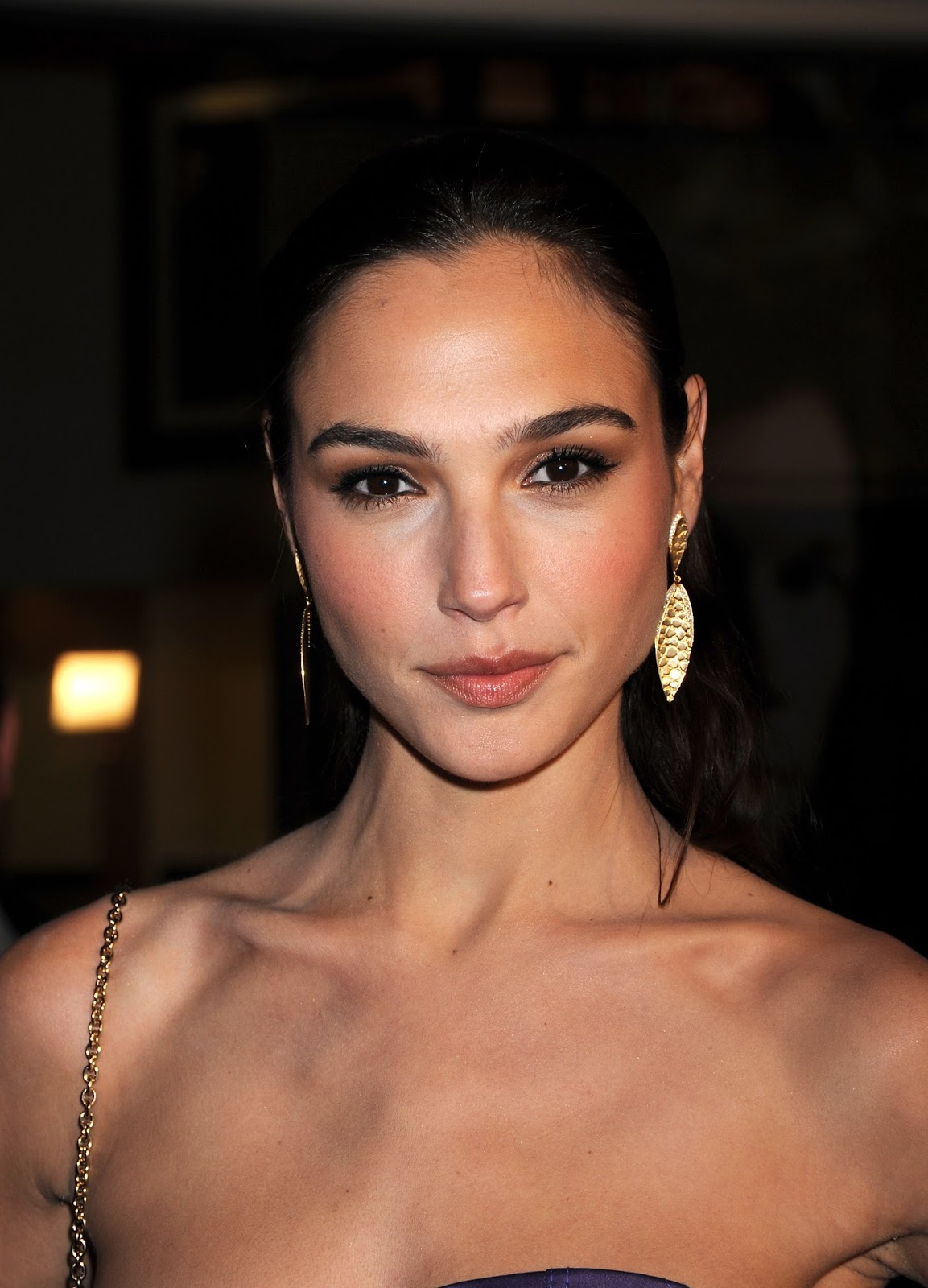 We Love Women: Gal Gadot