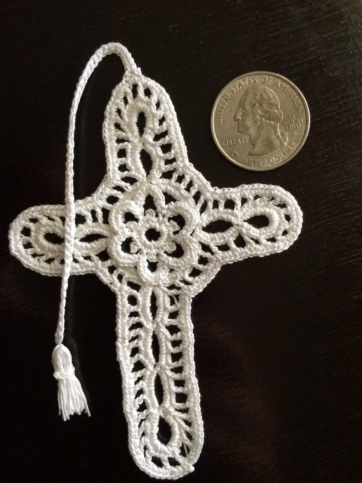 econoknits-irish-crochet-cross-bookmark