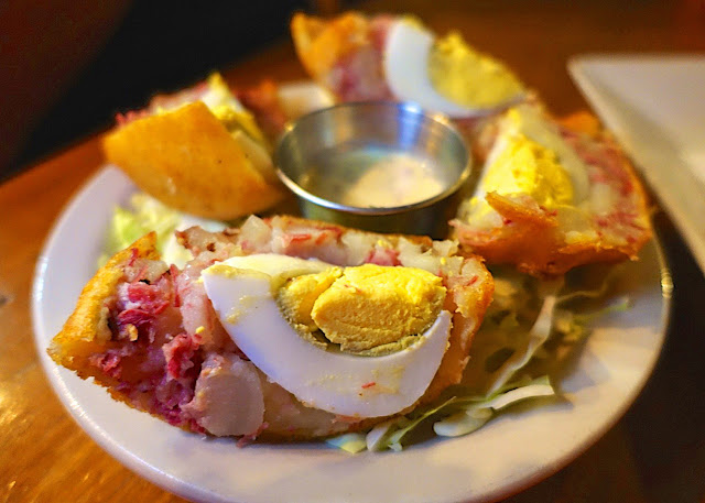 Where to Eat in St. Augustine, FL - Sunset Grille, Blondi's Oasis Diner, Barley Republic, Tini Martini Bar, Nonna's Trattoria, Centro Restaurant & Piano Bar, Cousteau's Waffle and Milkshake Bar
