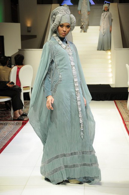Call me Ina: Muslimah Wedding Gown : IRNA LA PERLE