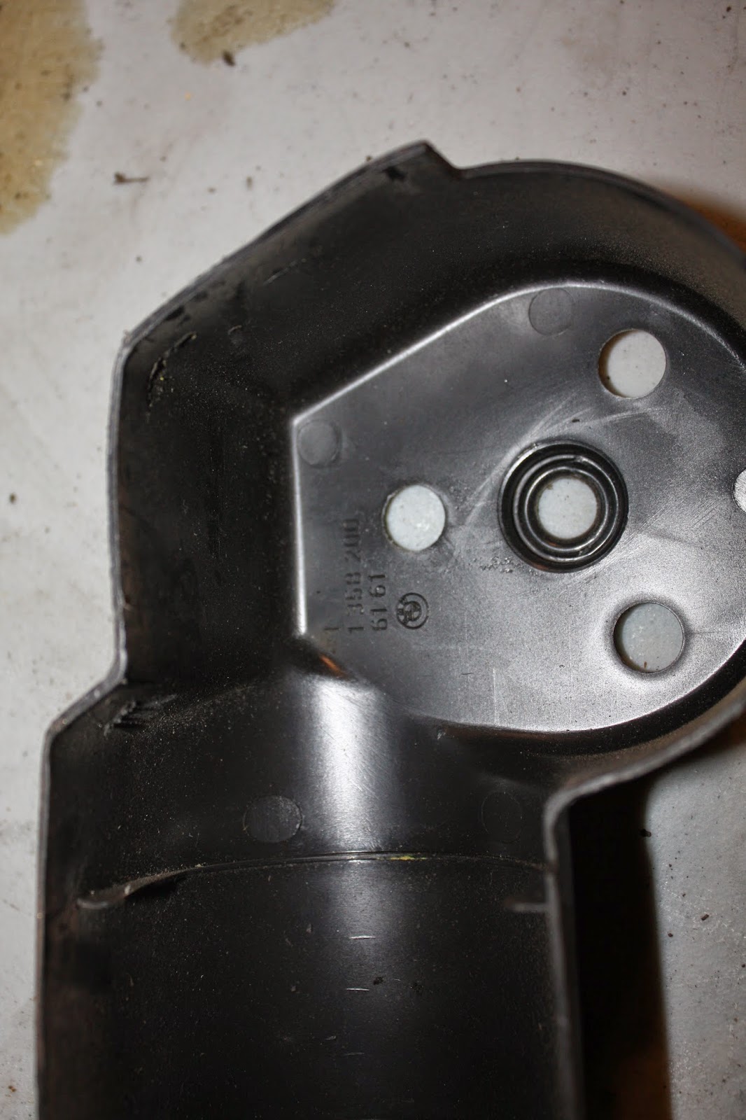 KrEvCon BMW Parts E30 Windshield Wiper Motor Cover