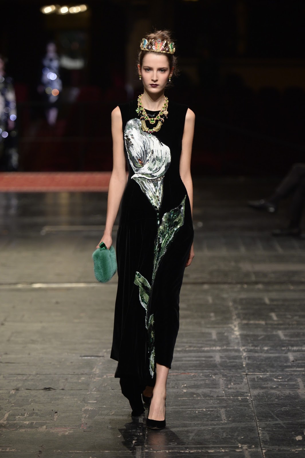 loveisspeed.......: Dolce & Gabbana’s Alta Moda Collection Gets a ...