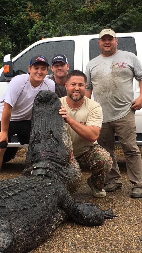 Marian's Hunting Stories, etc., etc., etc... A New Record Gator Length!