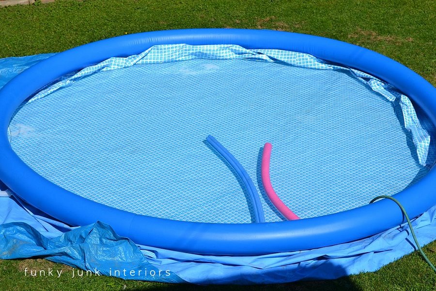 How to set up an inflatable pool. Funky Junk InteriorsFunky Junk