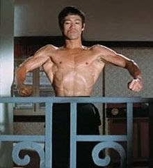 Legend Of The Dragon: Article : How Did Bruce Lee Get Those Washboard Abs?