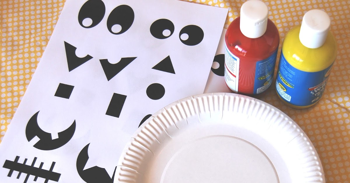 A Little Learning For Two: Colour Mixing - Paper Plate Pumpkins