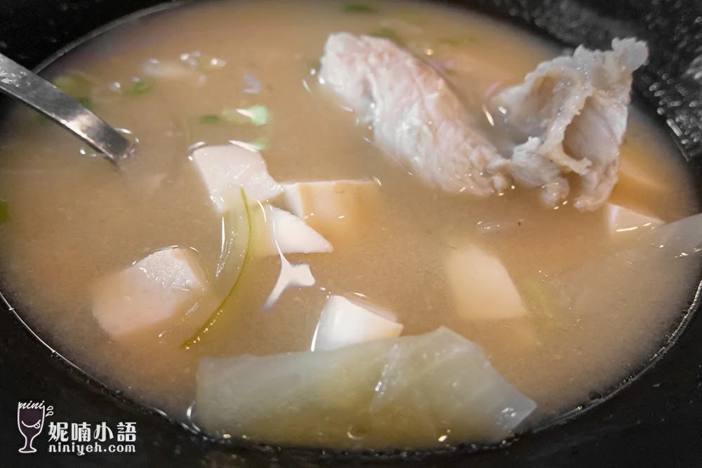 【台北車站美食】三多屋爸爸嘴。永遠在排隊的超值生魚片蓋飯 【台北車站美食】三多屋爸爸嘴。永遠在排隊的超值生魚片蓋飯