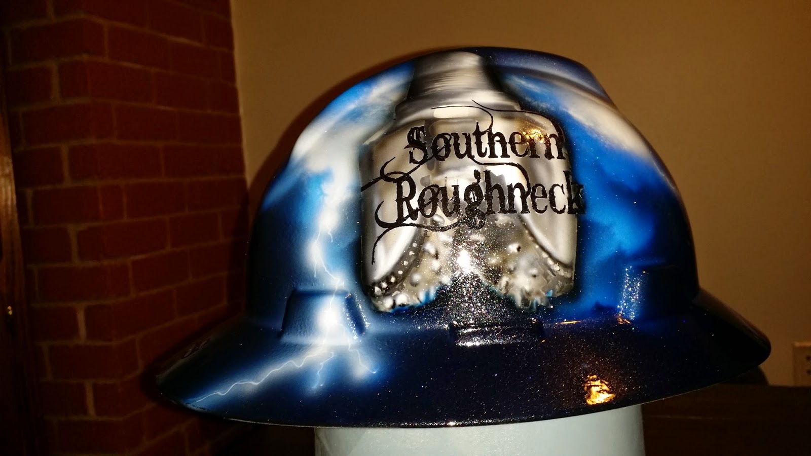 Zimmer DesignZ Custom Paint: Custom hard hat painted with Southern Roughneck Rebel theme1600 x 900