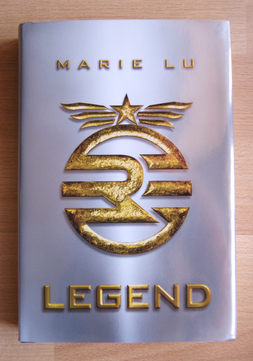 Sun/Salt + Letters: re·view : Legend by Marie Lu