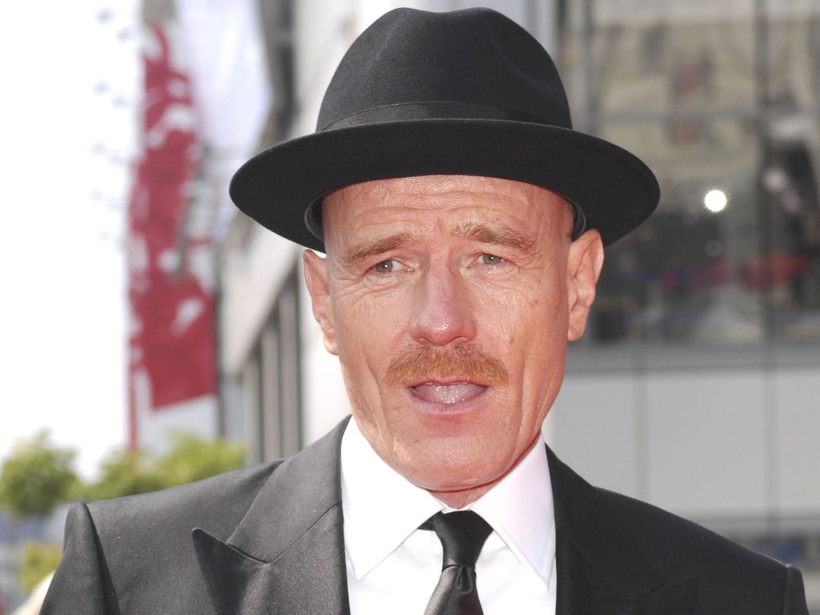 Jami Burch: rhys ifans