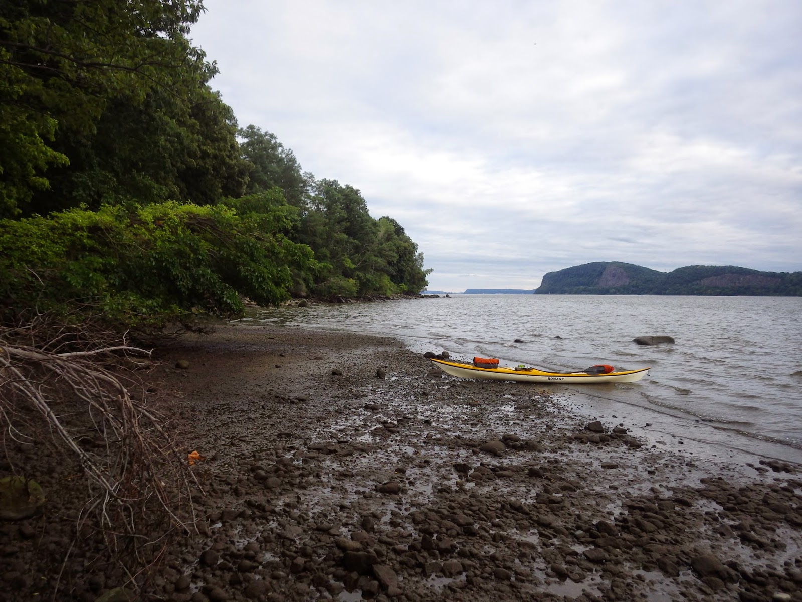 Frogma Hudson River Paddle Part 10 Day 5 On the River, Chelsea Yacht