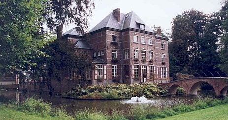 Eergisteren werd brand gesticht in het 'kasteel Terlinden' ofte 'het kasteel der grote verdoemenis'.