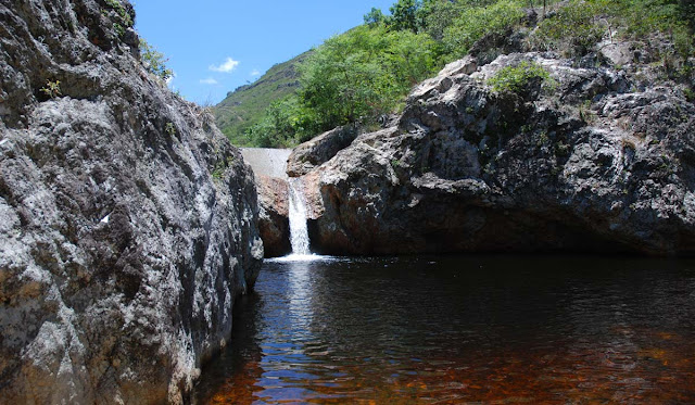 Banhista desaparece nas águas da Cachoeira dos Alves em Jacobina