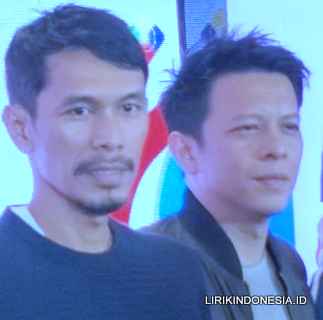 Lirik Lagu Wanitaku - Noah | Lirik Lagu Populer