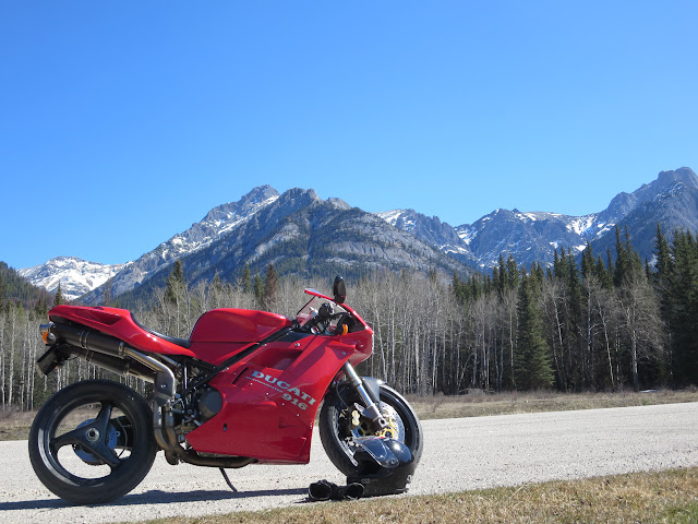 Ducati 916 Rocky Mountains