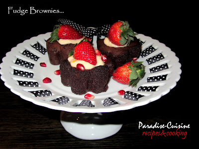 Fudge Brownies si Juice de cranberry (Happy Valentine's day!)