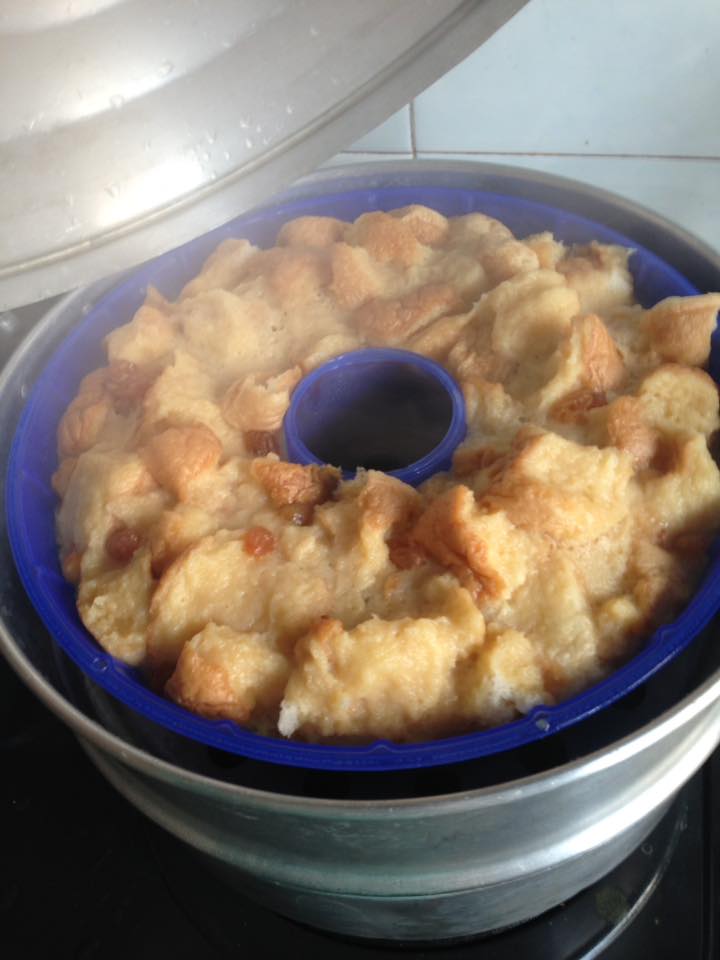 Resepi Puding Roti Kukus Berkismis.