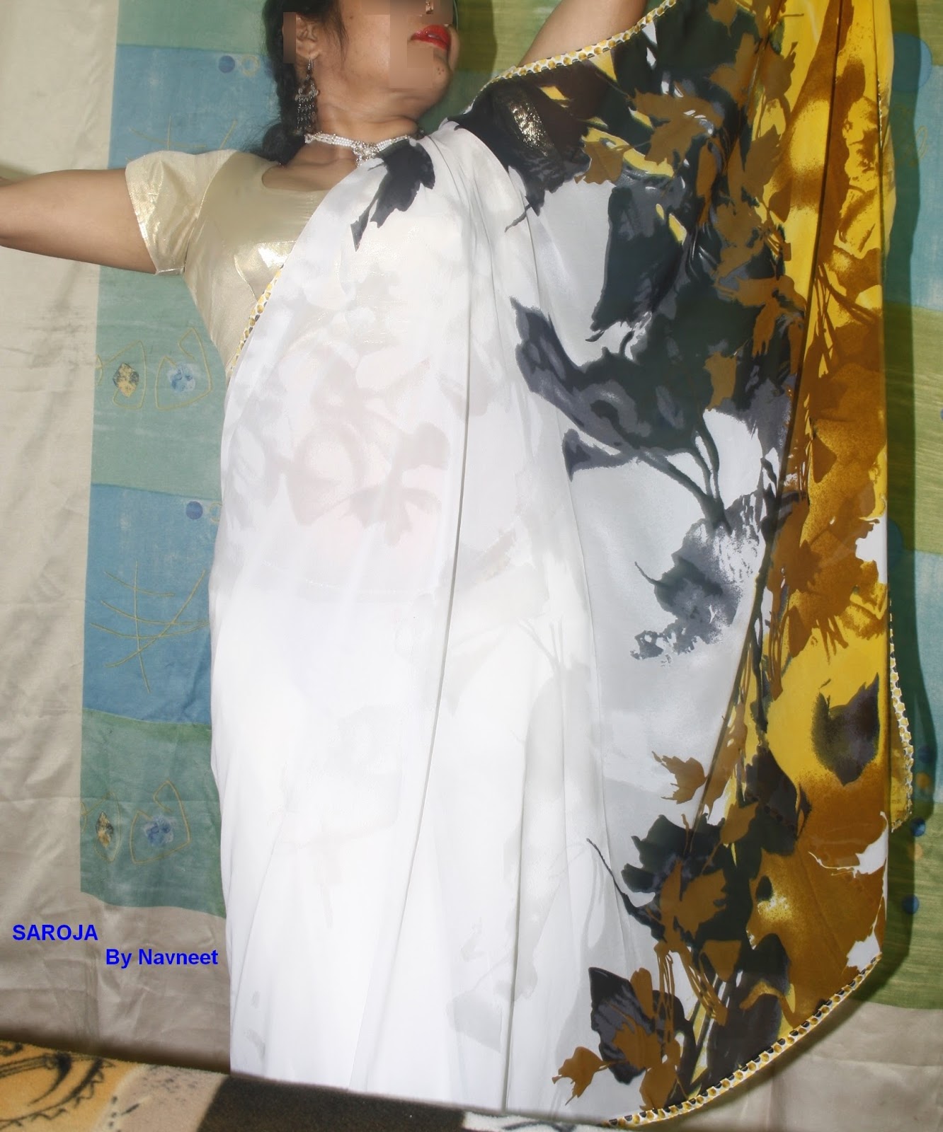 Aishwarya Rai Saroja Bhabi In Designer Saree