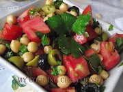 Салата с нахут, домати и маслини * Insalata di ceci, pomodori e olive