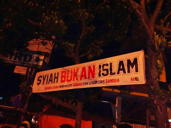 Allahu akbar! Jalanan Kota Yogyakarta Dipenuhi Spanduk Anti Syiah