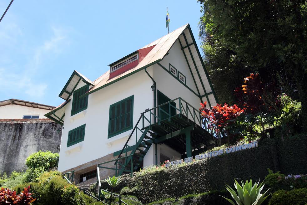 MUSEU CASA DE SANTOS DUMONT TEM PROGRAMAÇÃO GRATUITA PARA O DIA DO AVIADOR MUSEU CASA DE SANTOS DUMONT TEM PROGRAMAÇÃO GRATUITA PARA O DIA DO AVIADOR