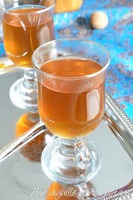 Loomi tea (décoction de citron noir)