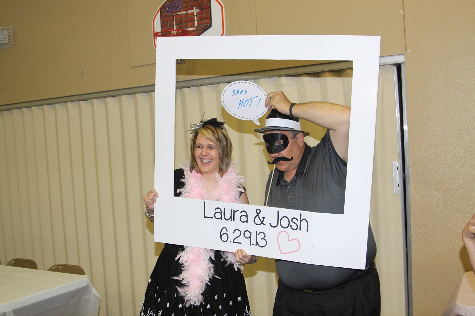 Lyndi's Projects DIY Giant Polaroid