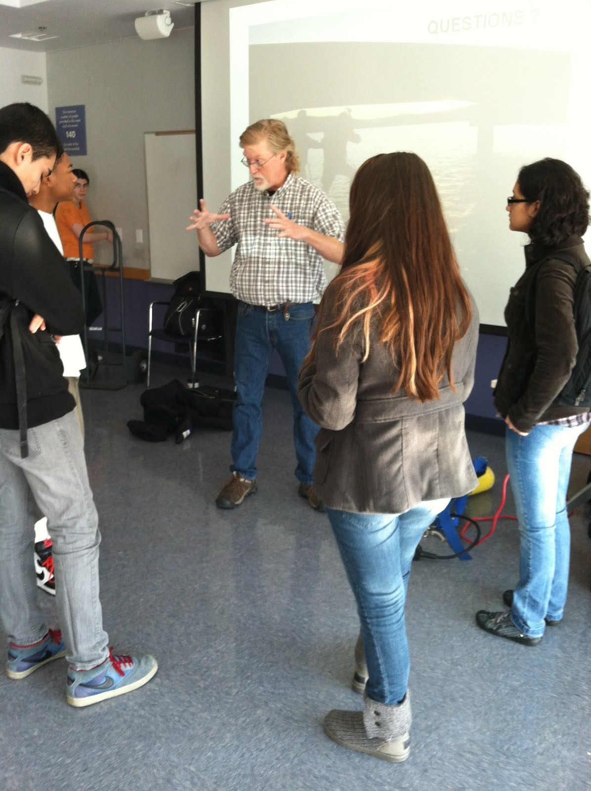 Students Learn About Engineering Jobs The Natomas Buzz