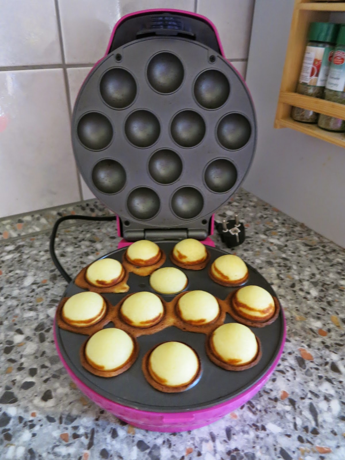 Cake Pops mit dem Cake Pop Maker