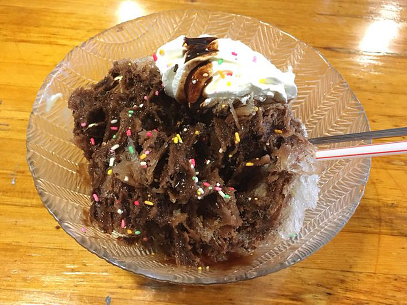 静岡県佐鳴湖畔にある喫茶店『喫茶飛行場』のかき氷とプリンのコラボメニュー『エリア88』