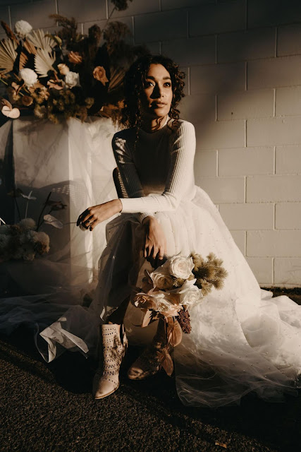angela cannavo photography weddings sunshine coast wedding skirt bridal bouquet florals bride