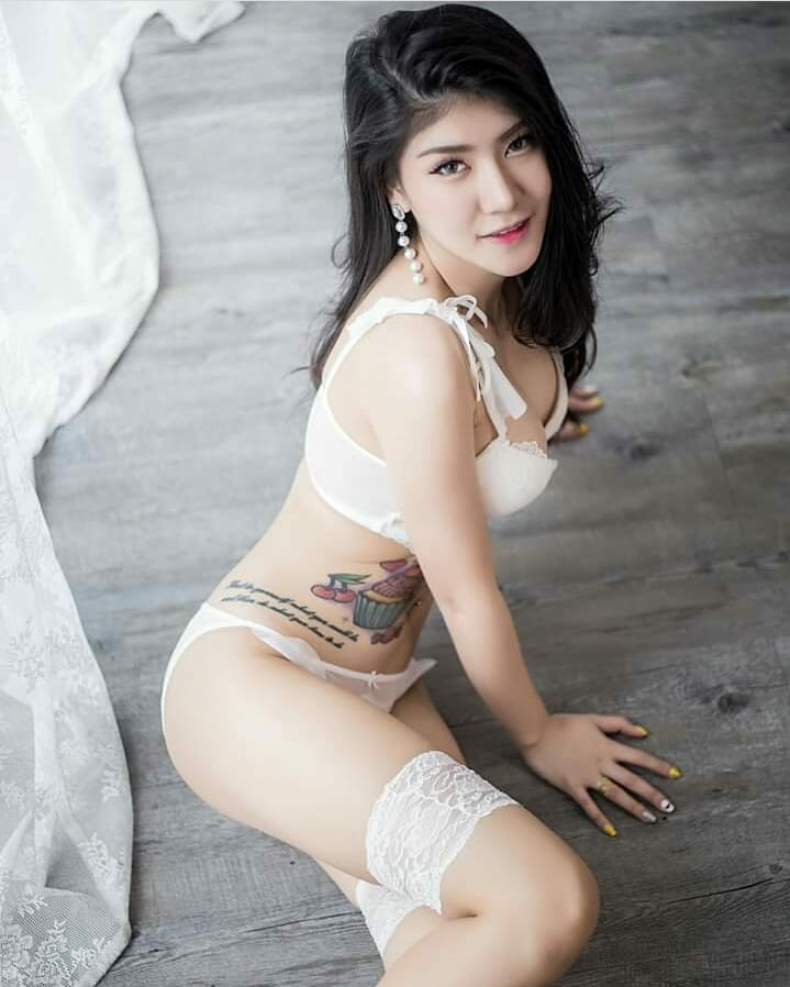 Kumpulan foto seksi cewek Asia khususnya Thailand memang memiliki daya tari...