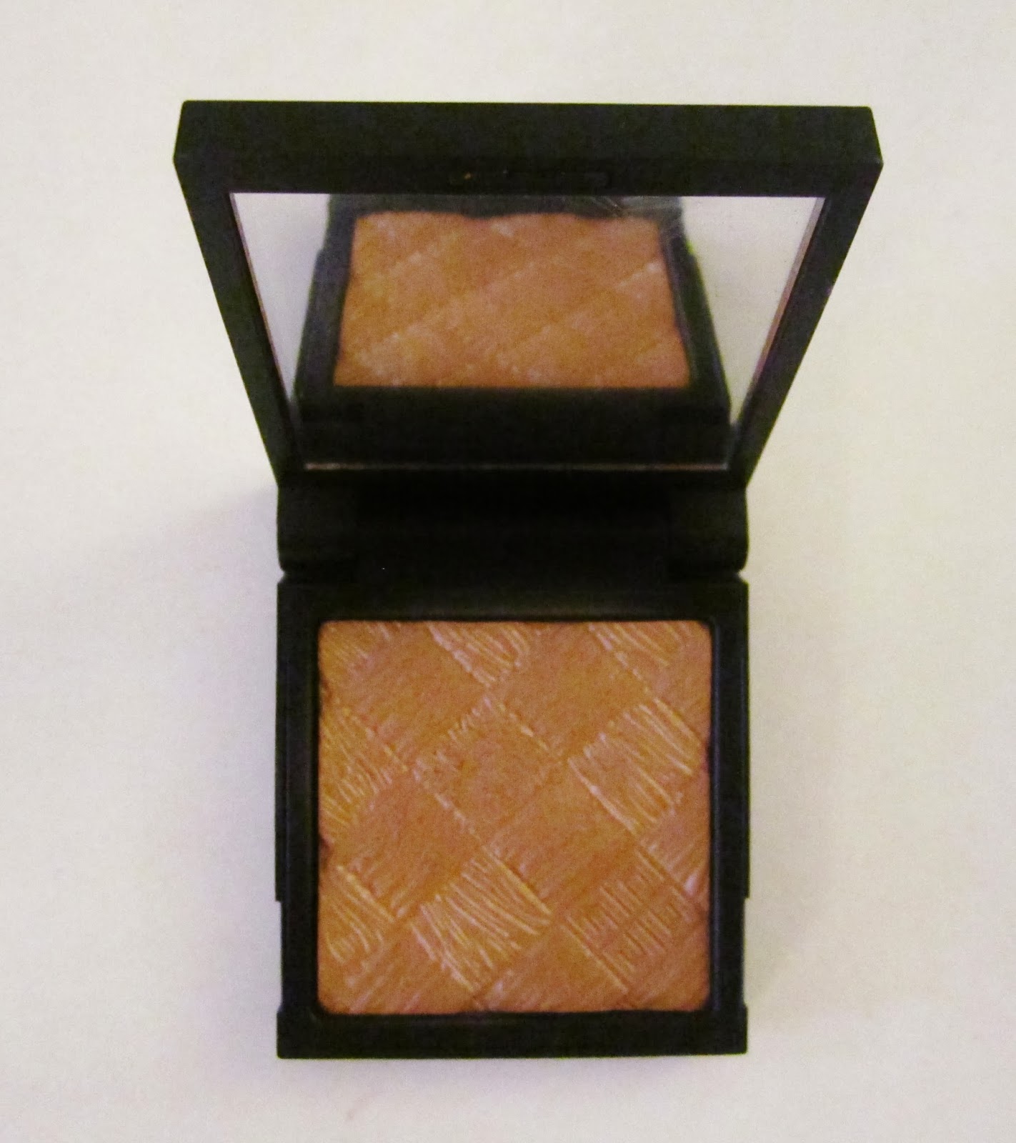 p owlie Bronzer rave Givenchy Poudre Bonne Mine Powder