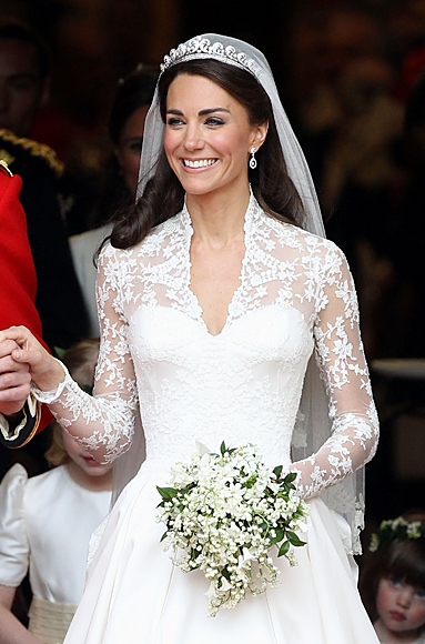 Streets are Runways: THE Royal Wedding Dress!