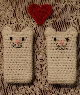 crochet phone case cat