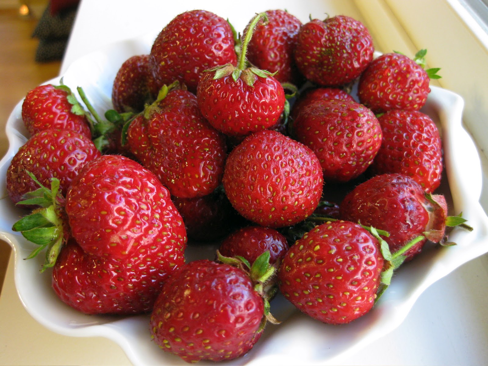 Oishikatta 美味しかった Hood Strawberries are dreamy