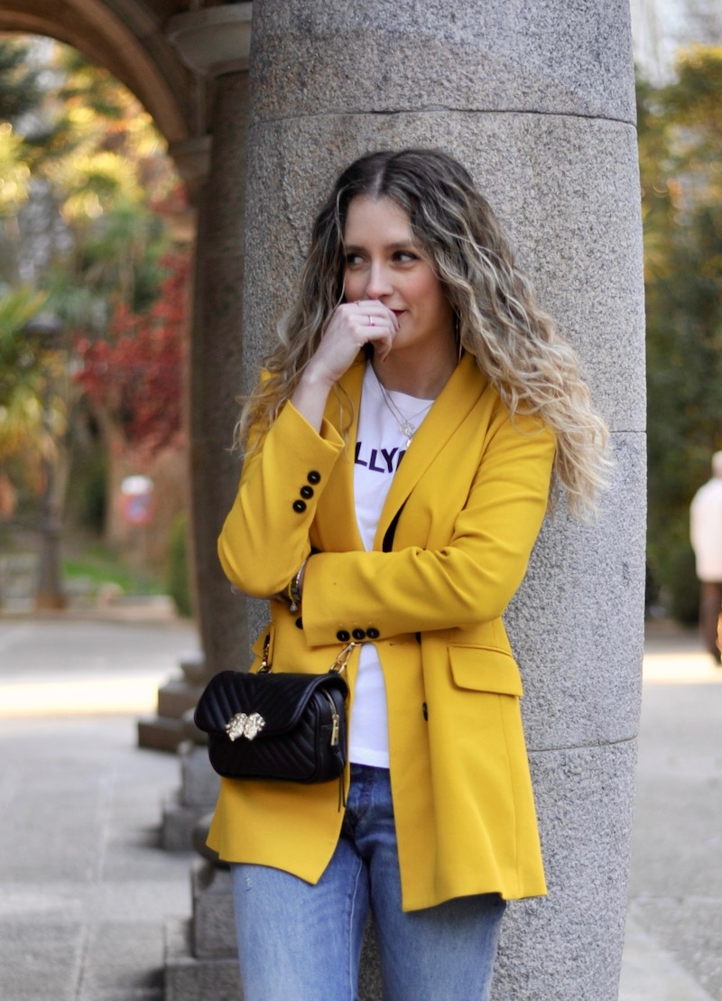 Combinar blazer mostaza mujer Clearance