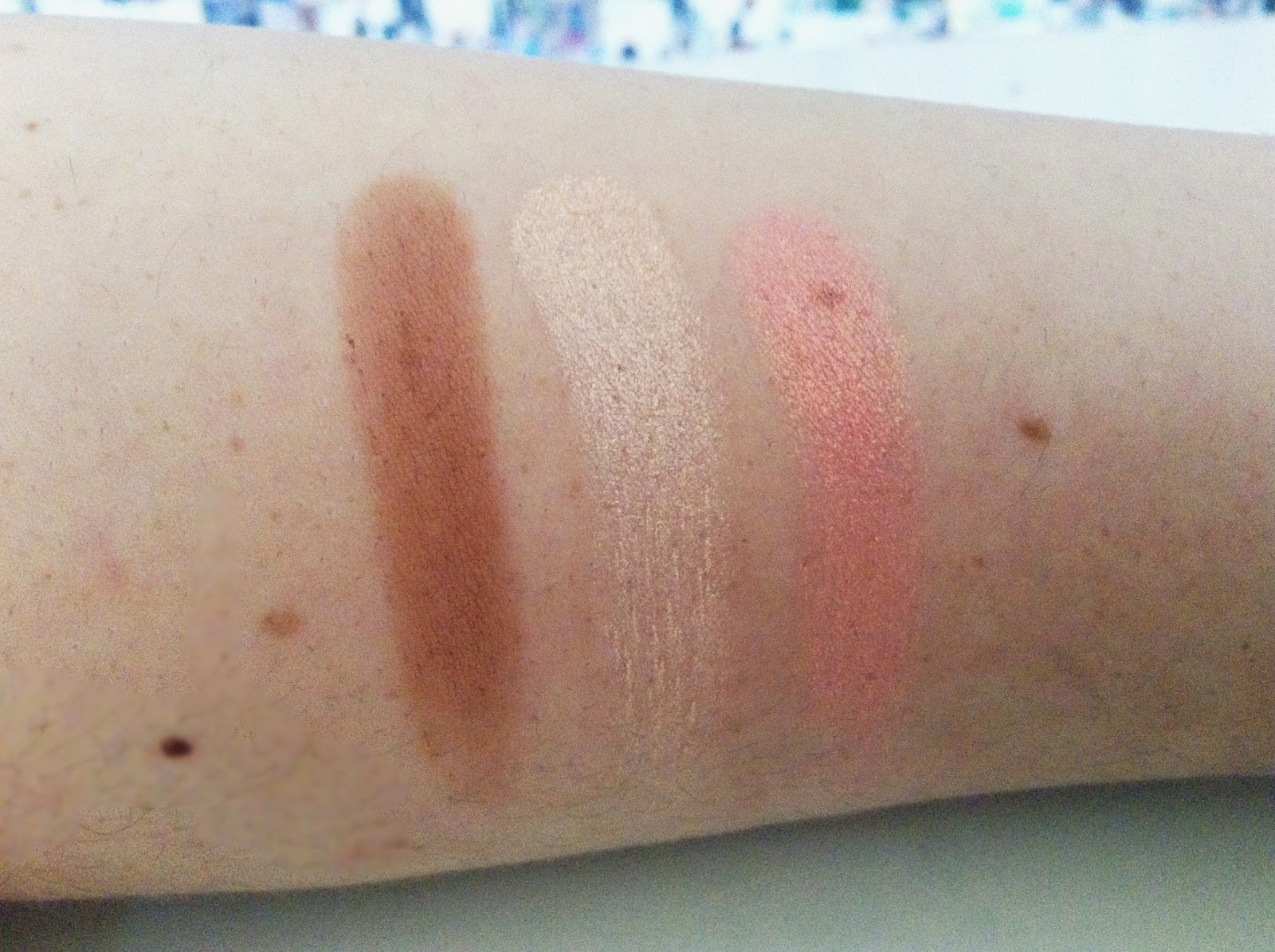 sleek face form palette swatches