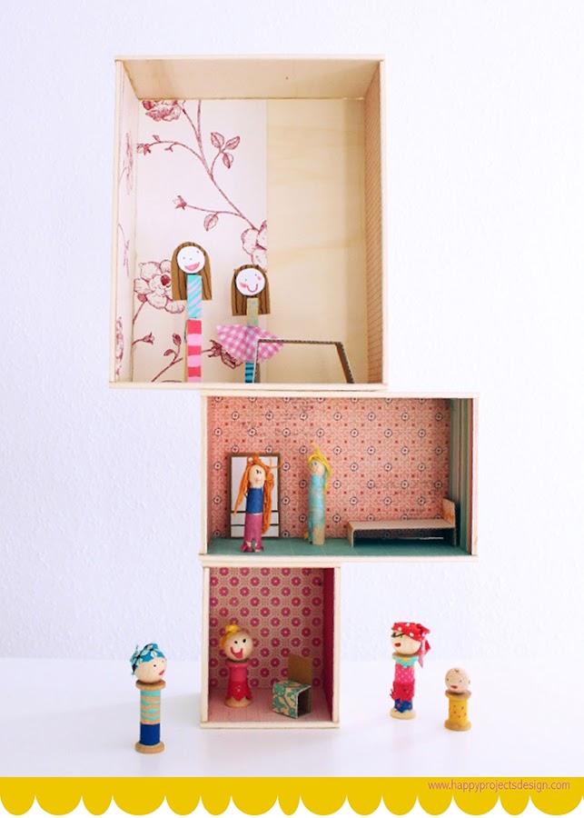 DIY casita y muñecas 