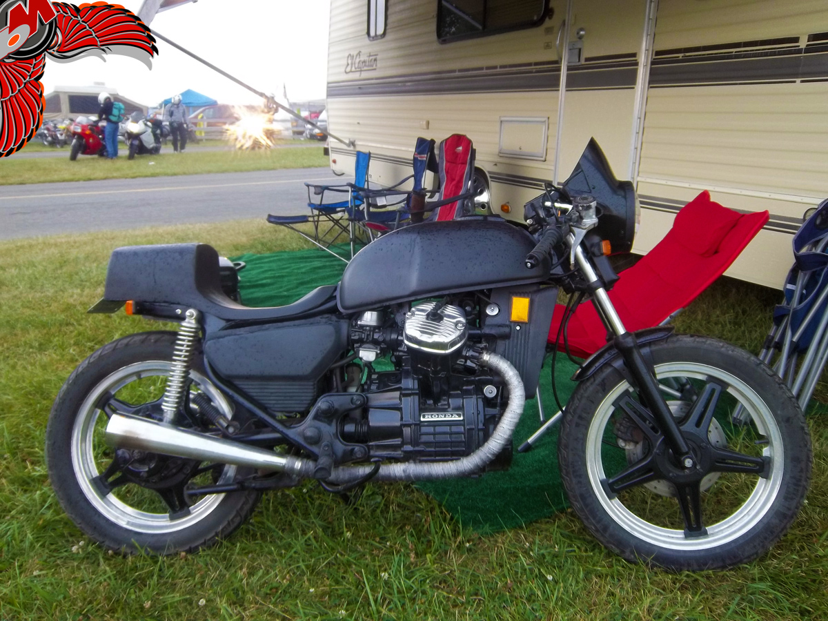 garage built honda xs500 cafe racer