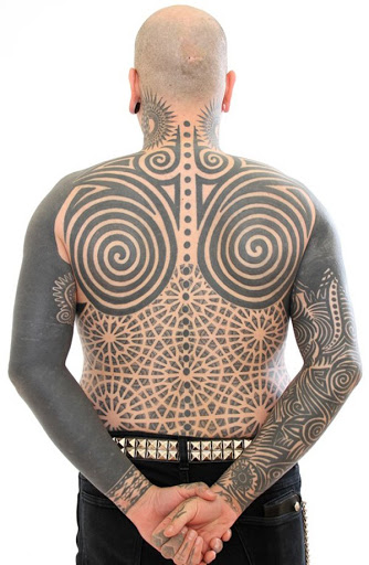 Incrível tatuagem tribal design para homens