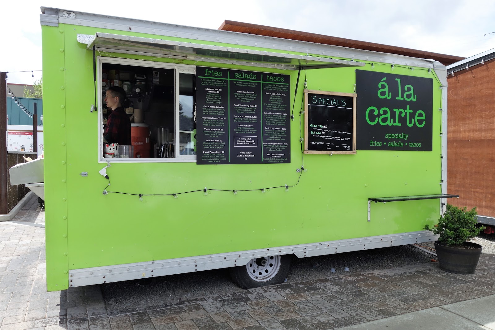 Treasure Valley Treats and Tragedies On the Road The Lot / à la carte (Bend, OR)