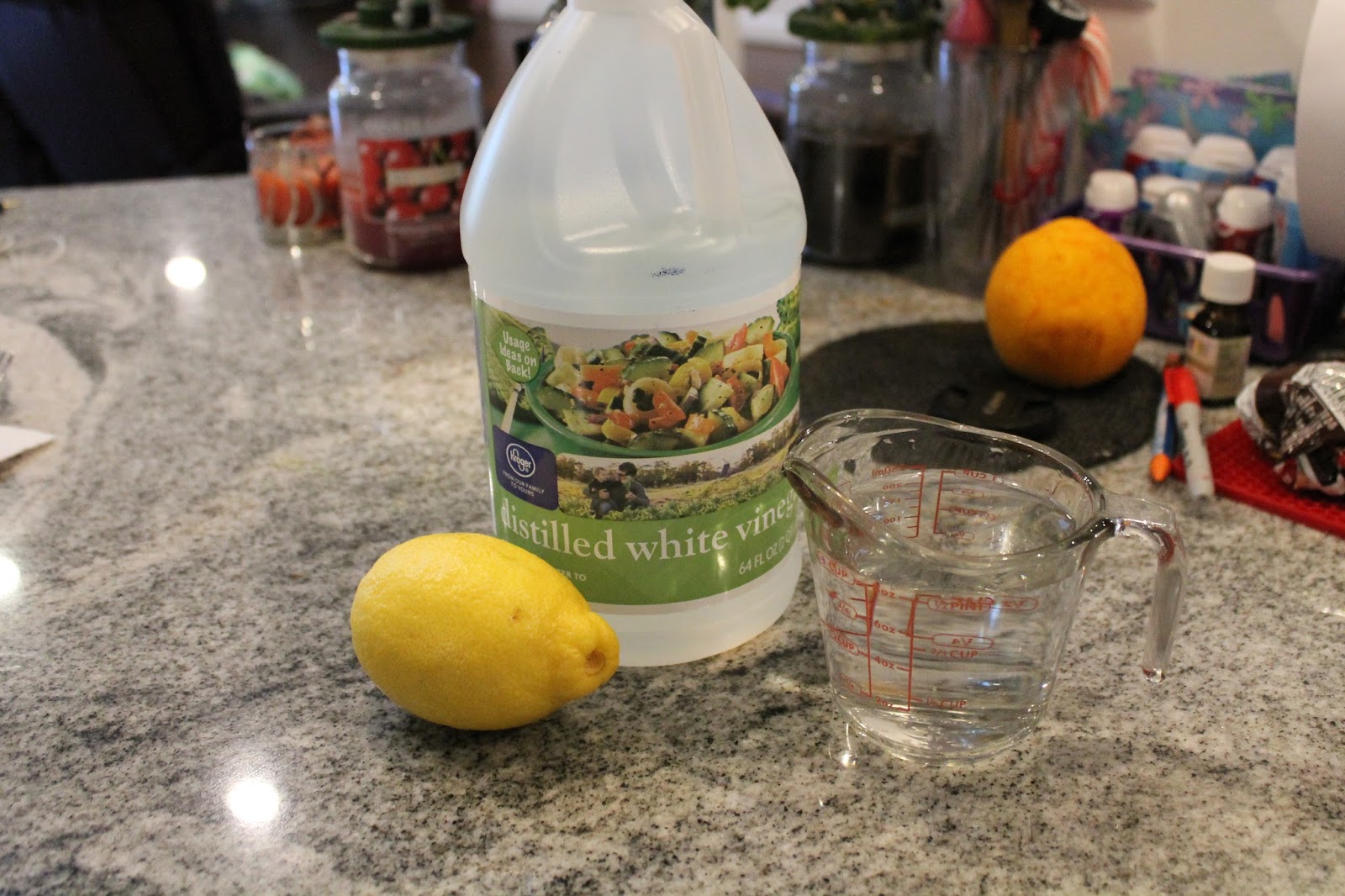 Dinner with the Grobmyers Lemon Vinegar Bathroom Cleaner