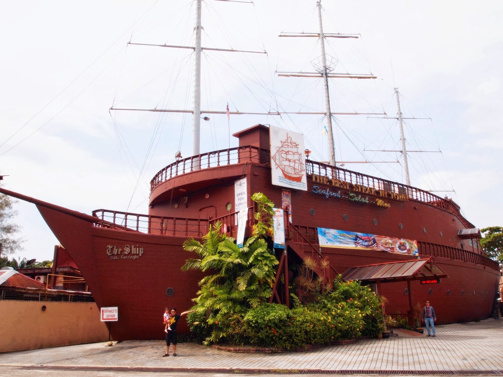 I ♥ MY FAMILY 我爱♥美食——Batu Ferringhi The Ship PART2