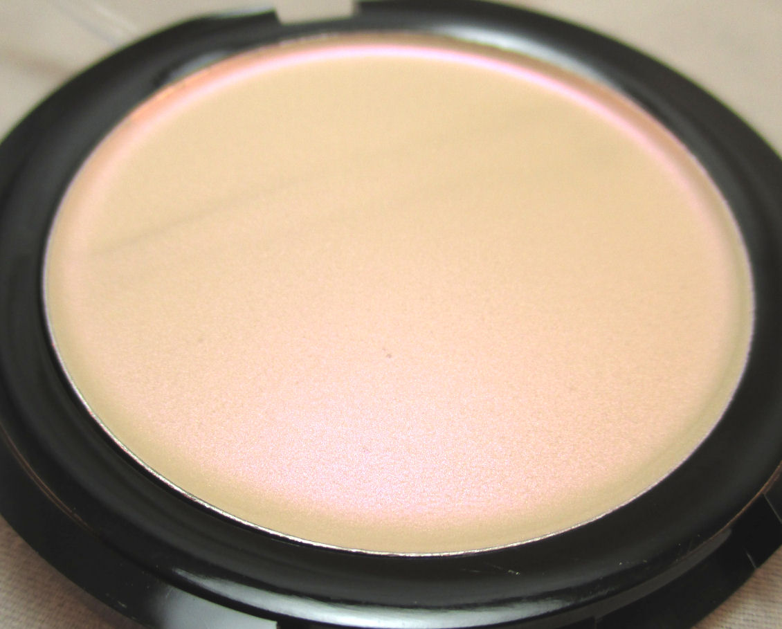 Makeup Revolution Ultra Strobe Balm Euphoria