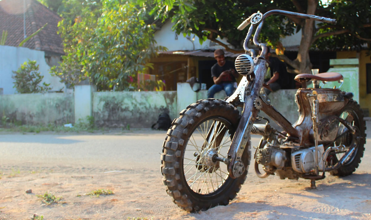 steampunk custom honda supercub