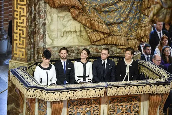 Crown Princess Victoria, Prince Daniel, Prince Carl Philip, Princess Sofia and Princess Madeleine 